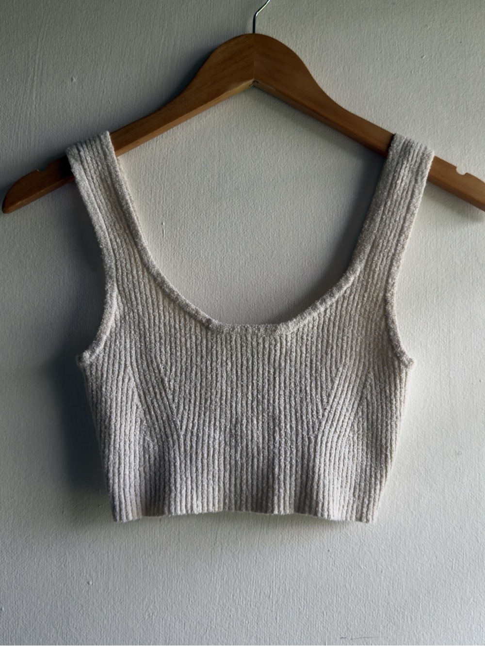 Kendall & Kylie Off White Ribbed Bouclé Knit Crop Tank Top Small